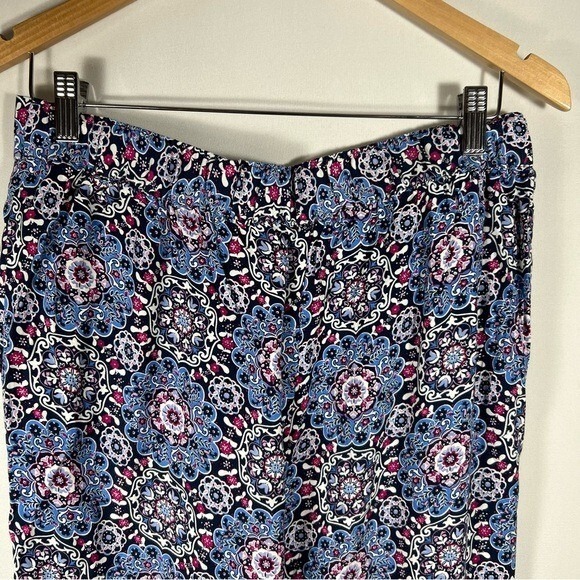 LOFT Fluid Taper Pants in Medallion Medium - Picture 5 of 7